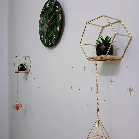 Apartment Celestial Near Downtown & The Chalkida